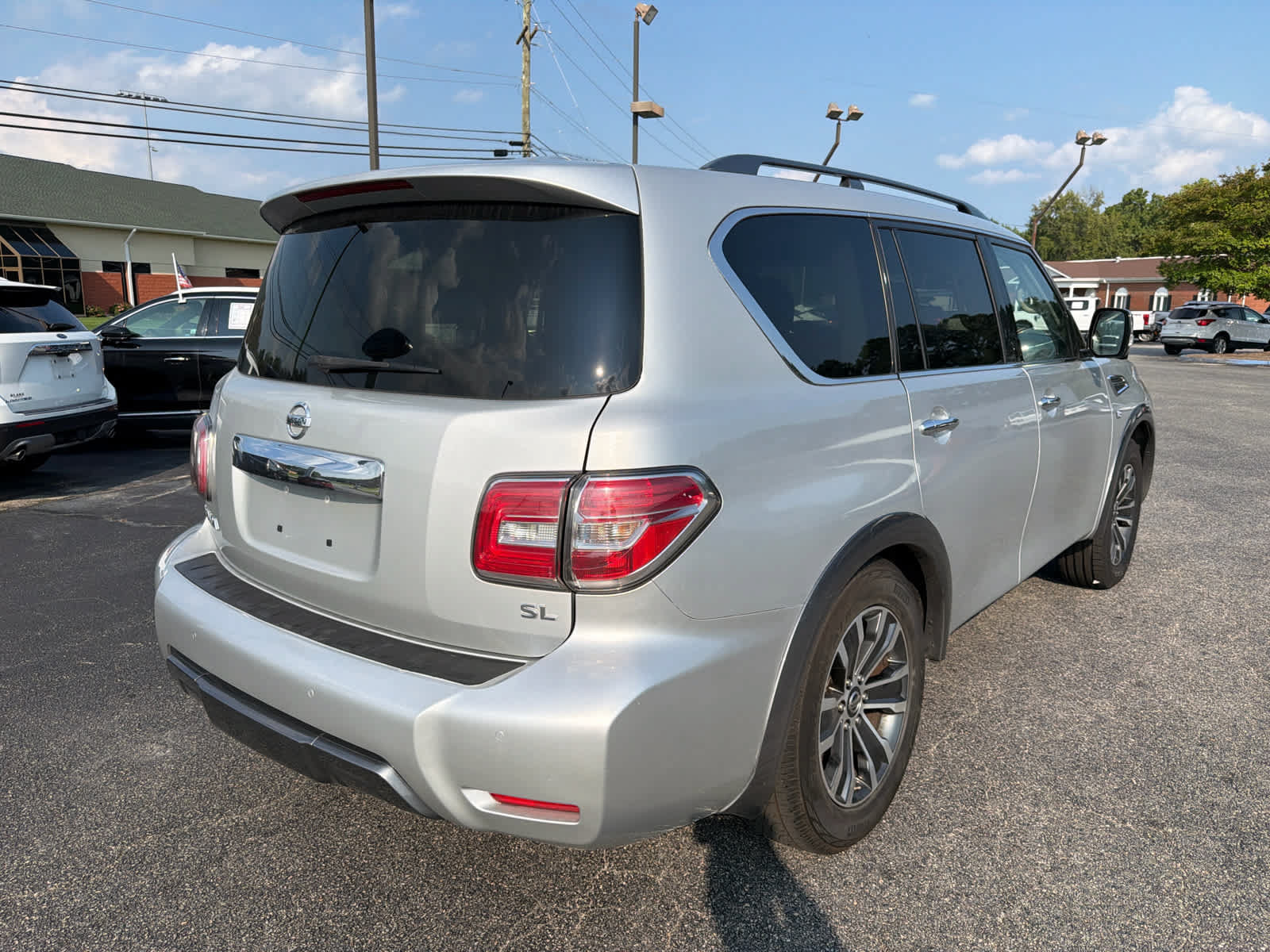 Used 2020 Nissan Armada SL w/ Premium Package AWD/4WD image 3