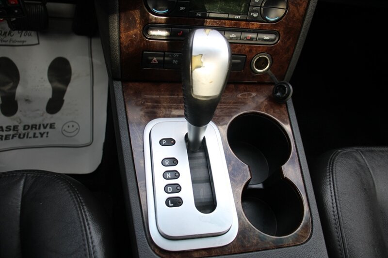 Used 2005 Ford Five Hundred Limited AWD/4WD image 8