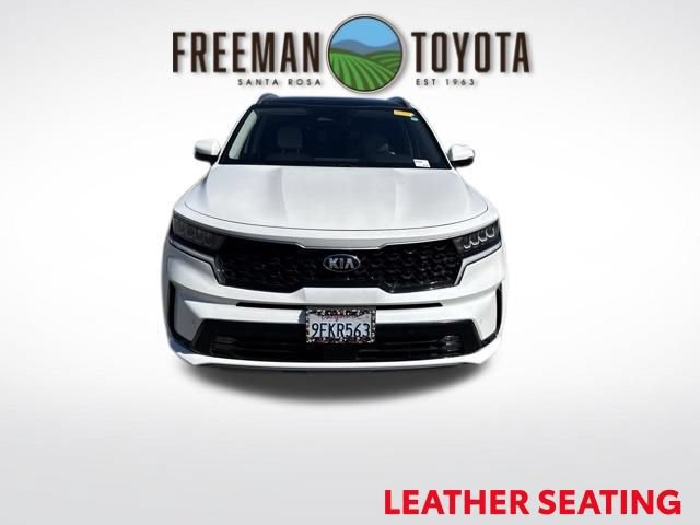 Used 2021 Kia Sorento EX FWD image 3