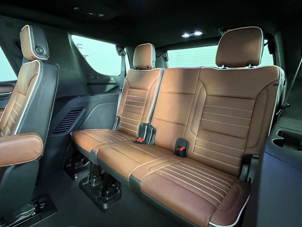 Used 2023 GMC Yukon Denali Ultimate image 23
