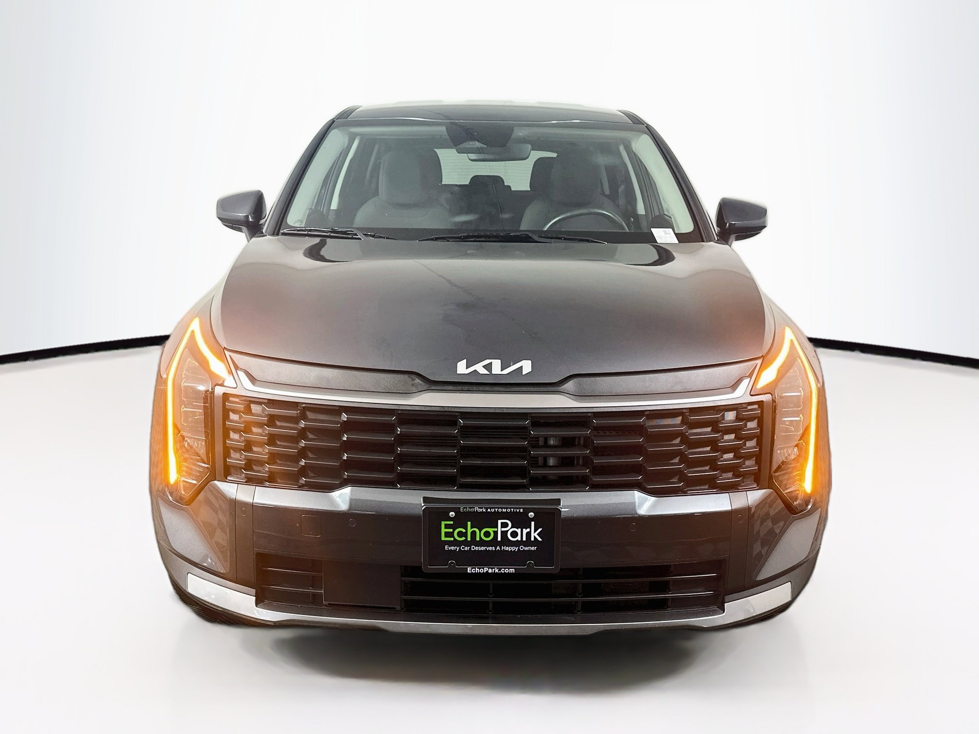Used 2026 Kia Sportage LX FWD image 2