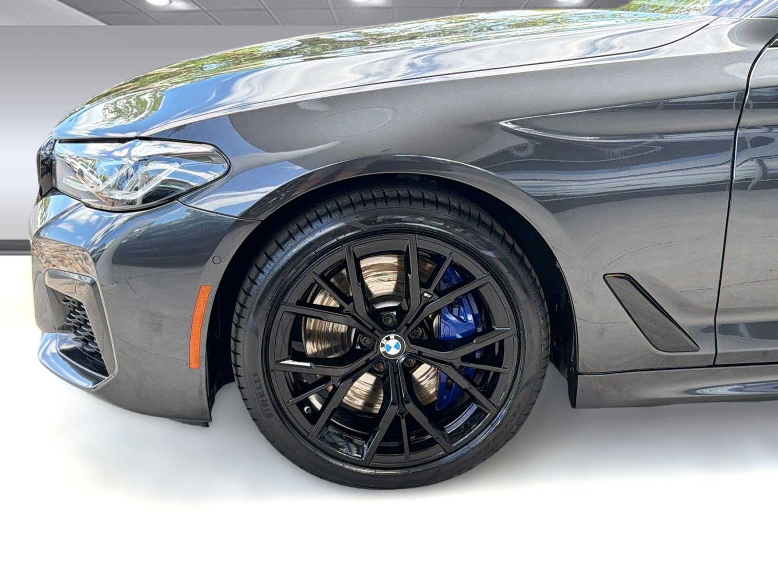 Certified 2022 BMW 540i w/ M Sport Package RWD image 12