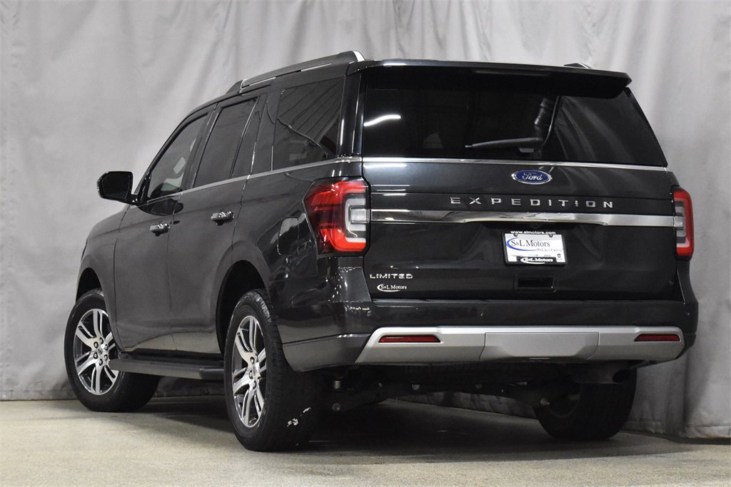 Used 2024 Ford Expedition Limited image 8