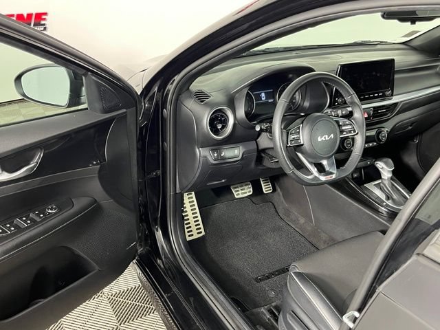 Used 2022 Kia Forte GT-Line w/ GT-Line Premium Package FWD image 24