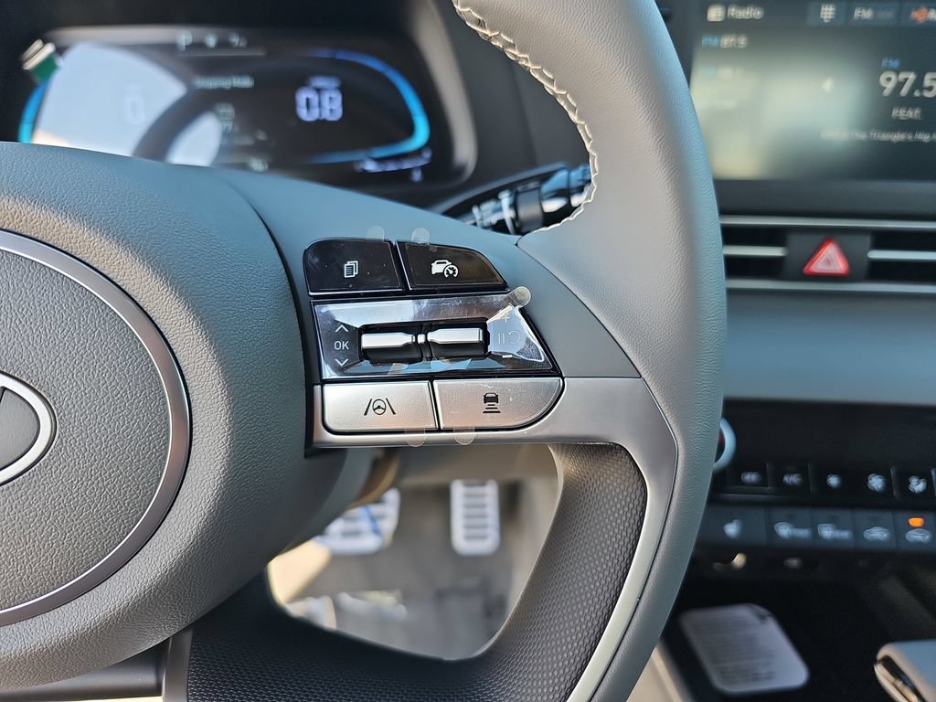 New 2026 Hyundai Elantra SEL Sport Premium FWD image 19