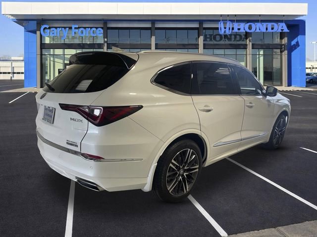Used 2026 Acura MDX SH-AWD w/ Advance Package image 2