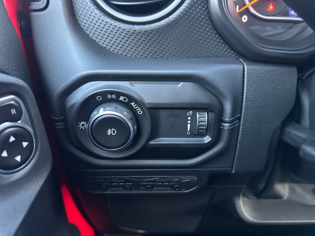 New 2026 Jeep Wrangler Unlimited Rubicon image 18