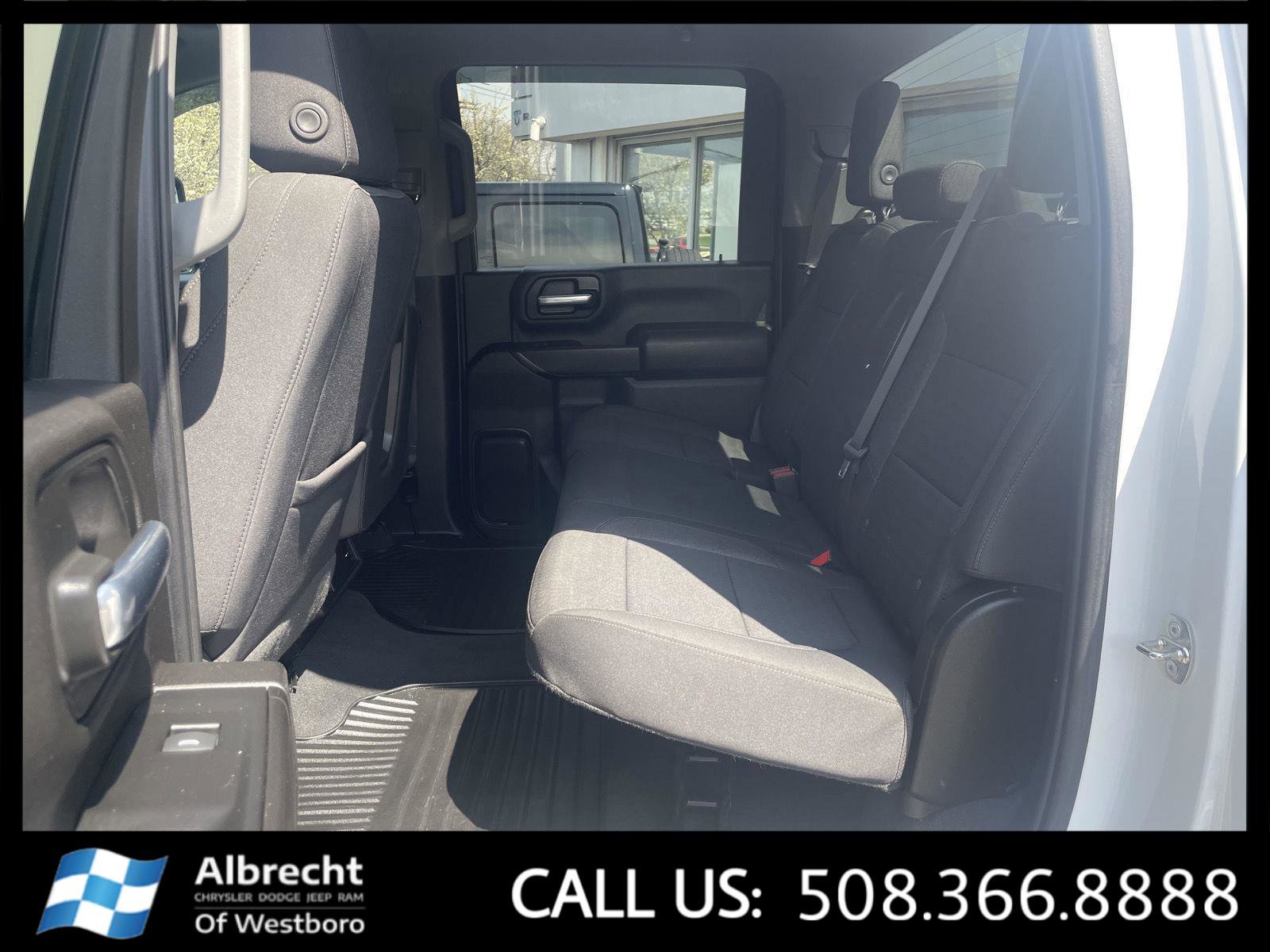 Used 2023 Chevrolet Silverado 2500 Custom w/ Custom Value Package image 13