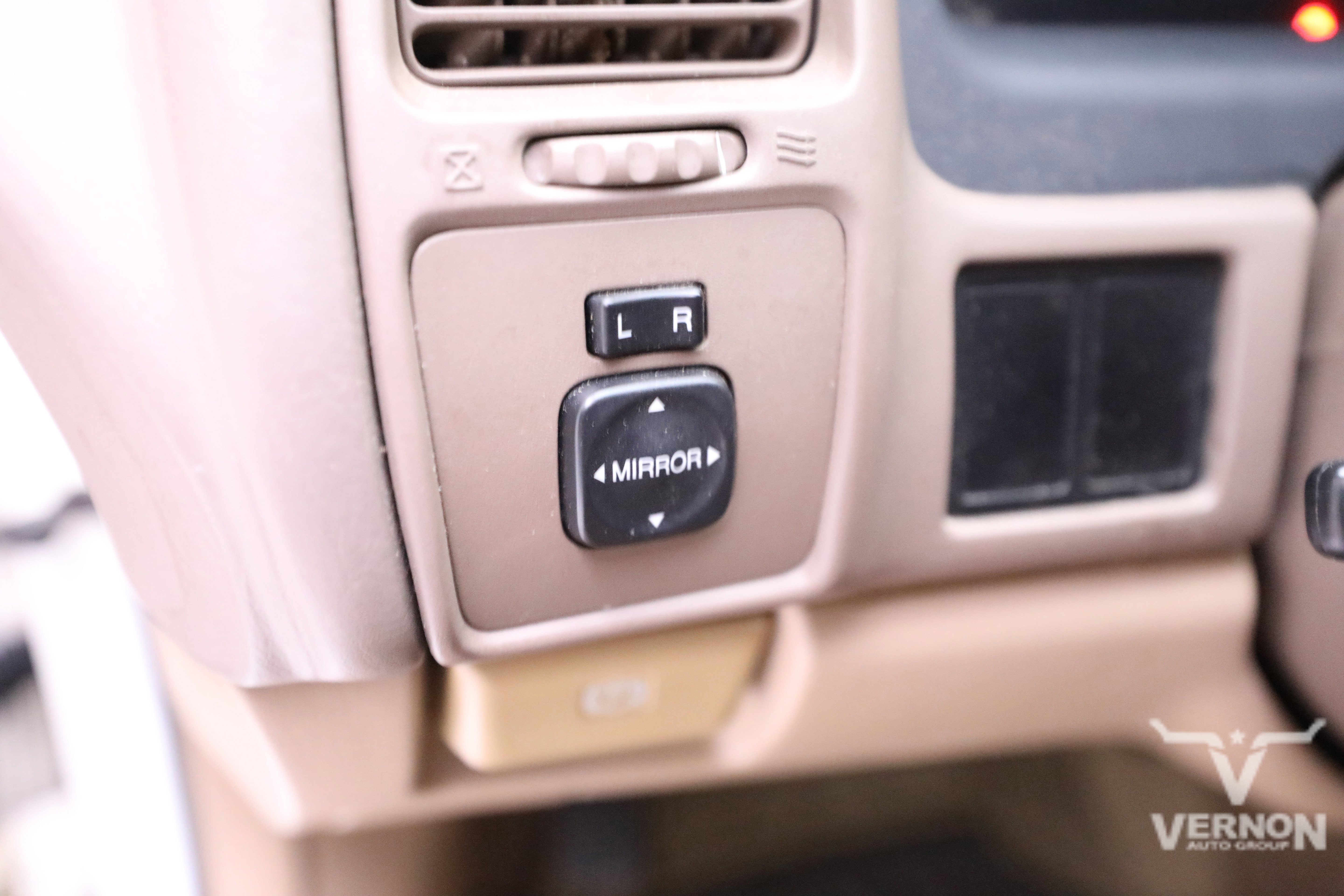 Used 1997 Toyota Avalon XL image 15