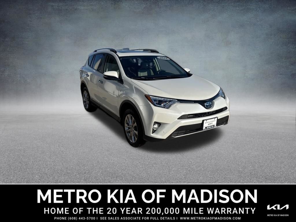 Used 2018 Toyota RAV4 Limited w/ Advanced Technology Package image 8