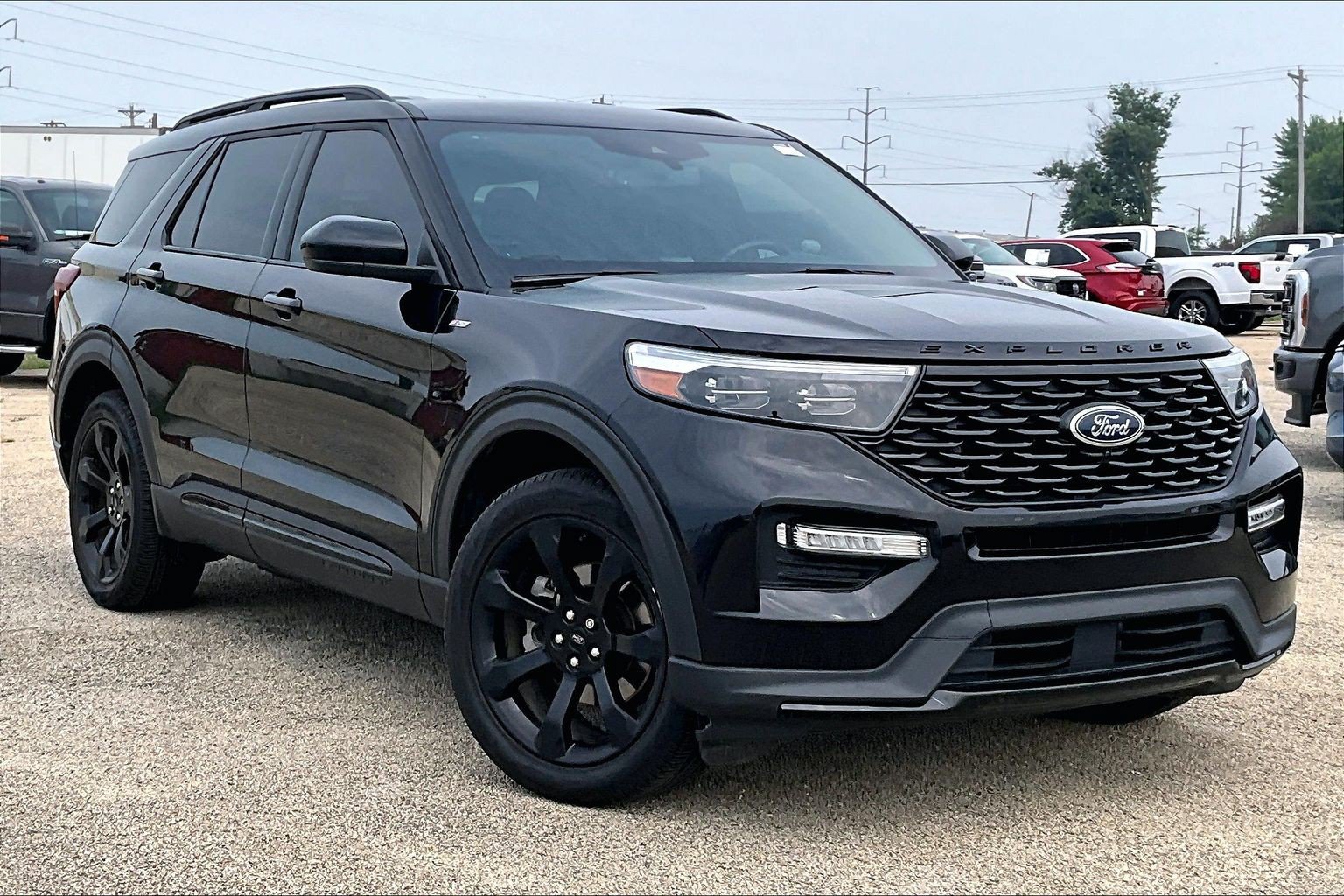 Used 2024 Ford Explorer ST-Line w/ Class IV Trailer Tow Package AWD/4WD image 38