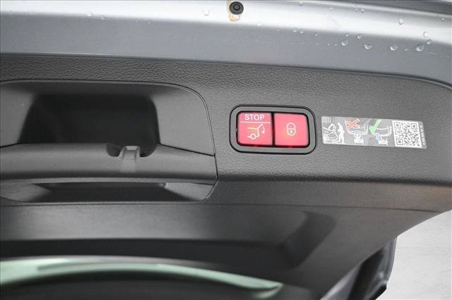 New 2026 Mercedes-Benz GLS 450 4MATIC image 25
