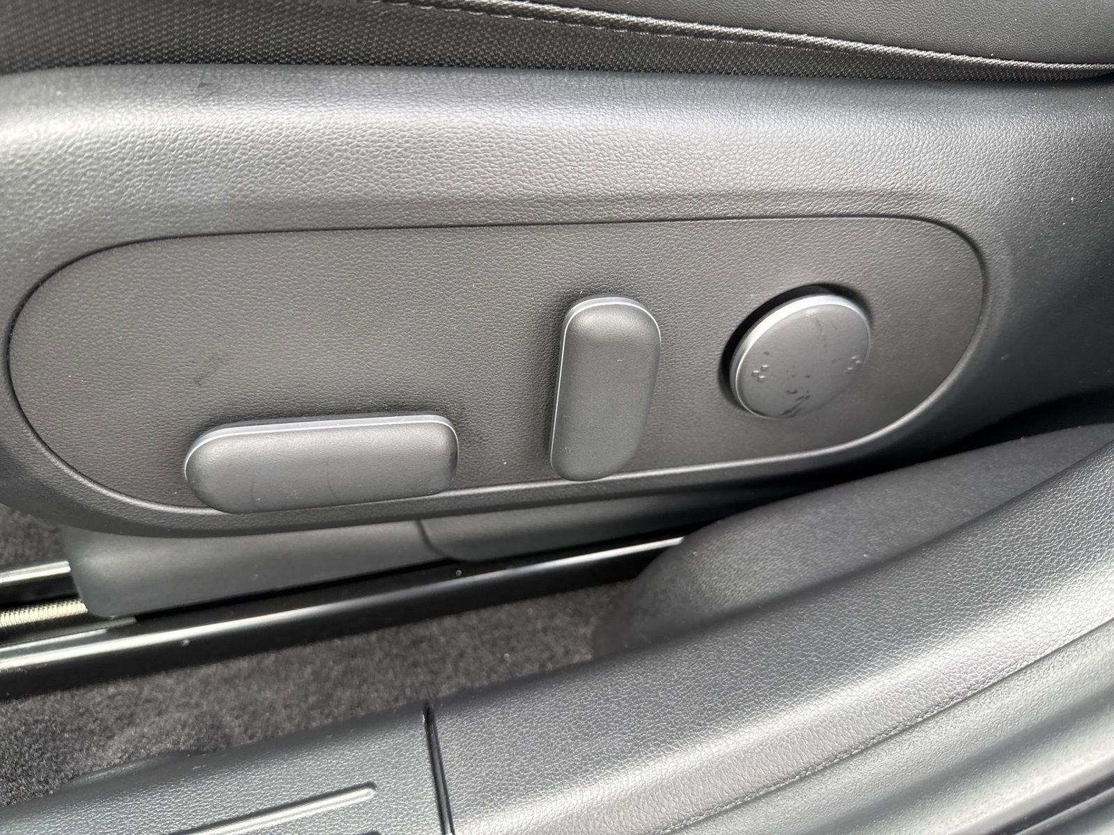 Used 2025 Hyundai Ioniq 5 SEL image 20