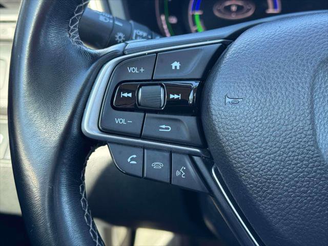 Used 2020 Honda Insight Touring image 22