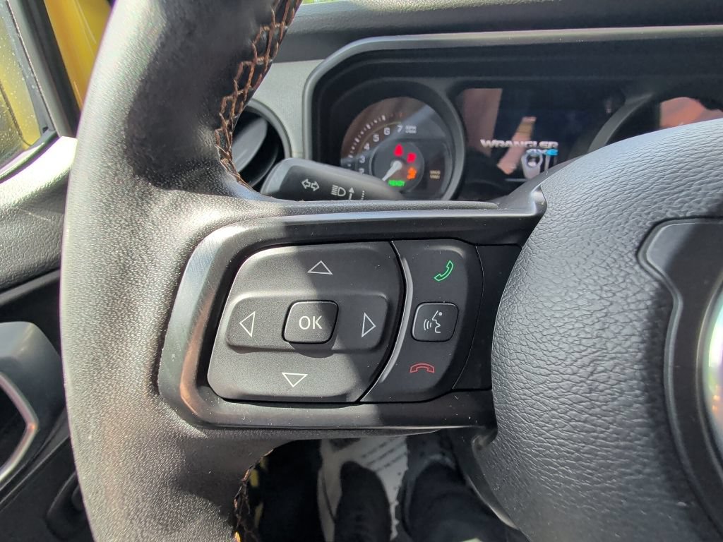 Used 2024 Jeep Wrangler Unlimited AWD/4WD image 14