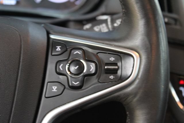 Used 2017 Buick Regal Premium FWD image 17