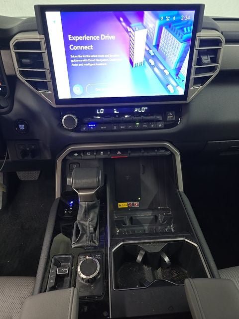 Used 2025 Toyota Tundra Limited AWD/4WD image 14