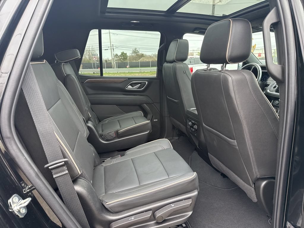 Used 2023 Chevrolet Tahoe Premier AWD/4WD image 18