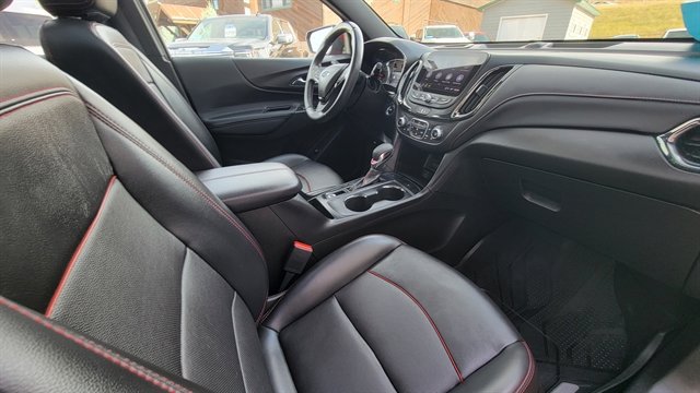 Used 2022 Chevrolet Equinox RS w/ RS Leather Package image 44