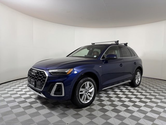 Certified 2023 Audi Q5 2.0T Premium w/ Convenience Package image 3