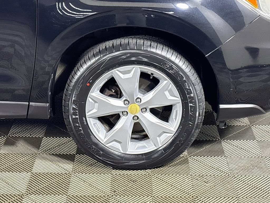 Used 2015 Subaru Forester 2.5i Limited AWD/4WD image 24