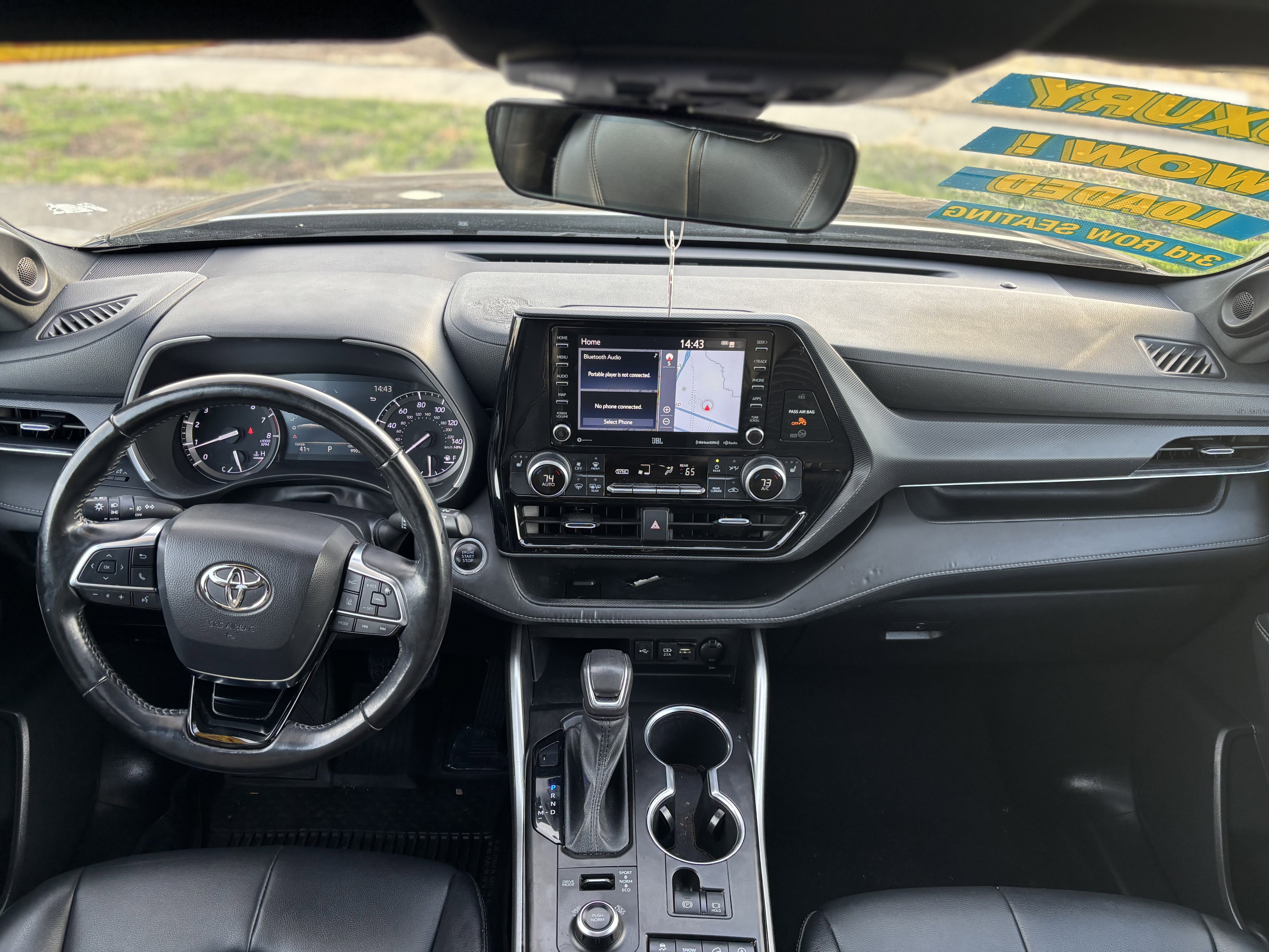 Used 2021 Toyota Highlander XSE image 21