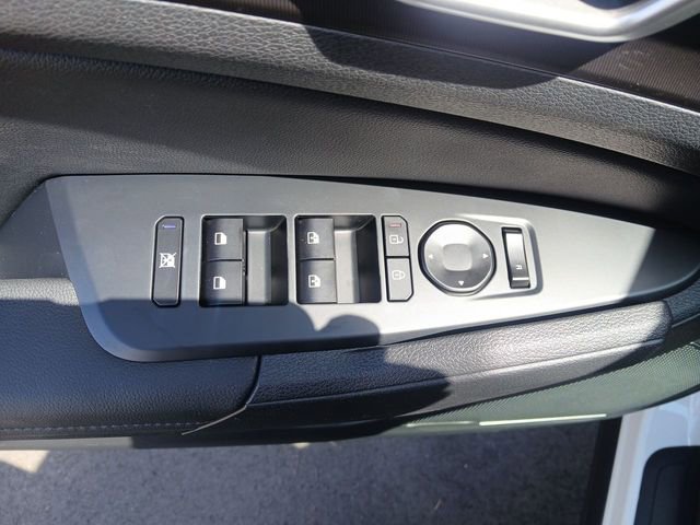 New 2026 Kia Sportage EX AWD/4WD image 13
