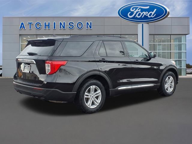 Certified 2024 Ford Explorer XLT image 6