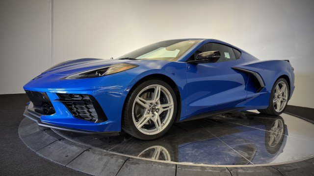 Used 2024 Chevrolet Corvette Stingray Premium Cpe w/ Z51 Performance Package RWD image 21