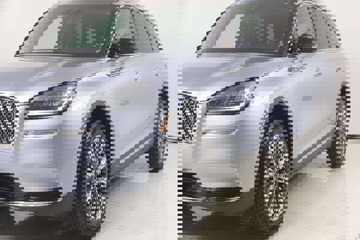 Used 2022 Lincoln Corsair Reserve w/ Elements Package image 52