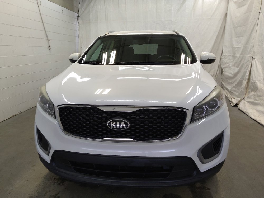 Used 2016 Kia Sorento LX w/ LX Convenience Package image 15
