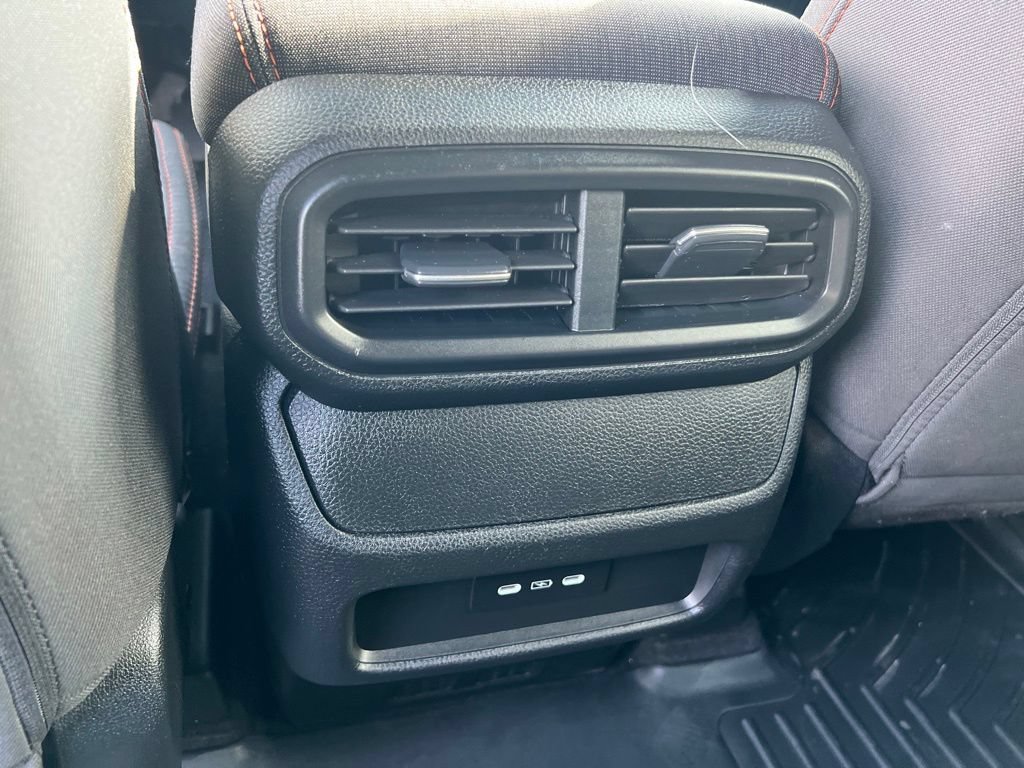 Used 2024 Honda Pilot Sport image 19