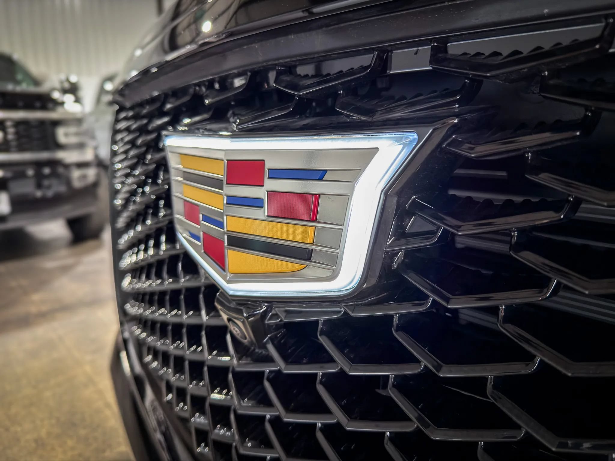 Used 2026 Cadillac Escalade Platinum Sport AWD/4WD image 8
