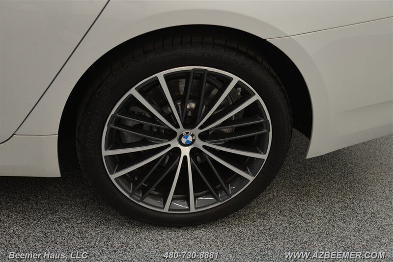 Used 2023 BMW 530i w/ Premium Package RWD image 52