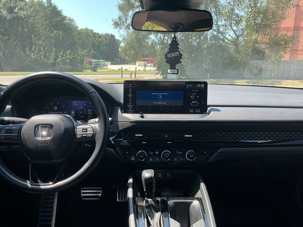 Used 2023 Honda Accord Sport image 15