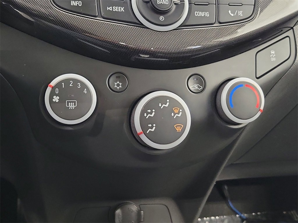 Used 2013 Chevrolet Spark LS image 22