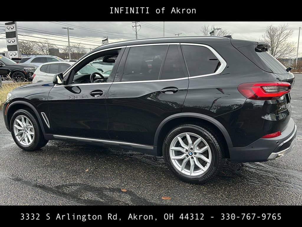 Used 2023 BMW X5 xDrive40i w/ Premium Package image 10