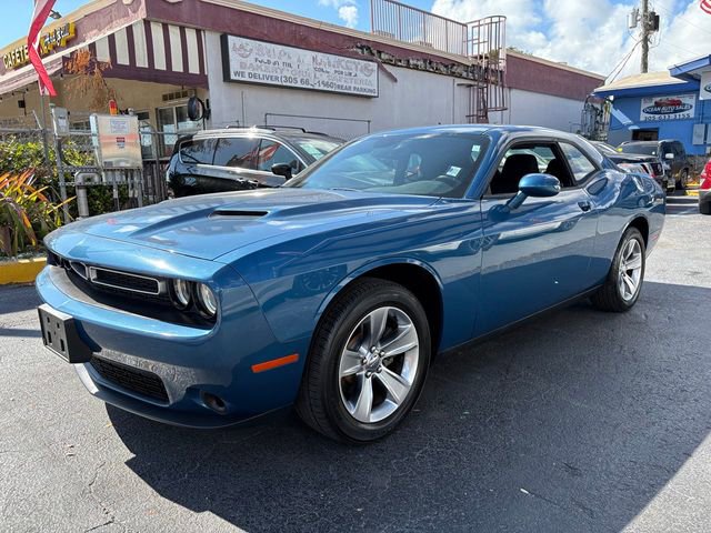 Used 2021 Dodge Challenger SXT RWD image 14
