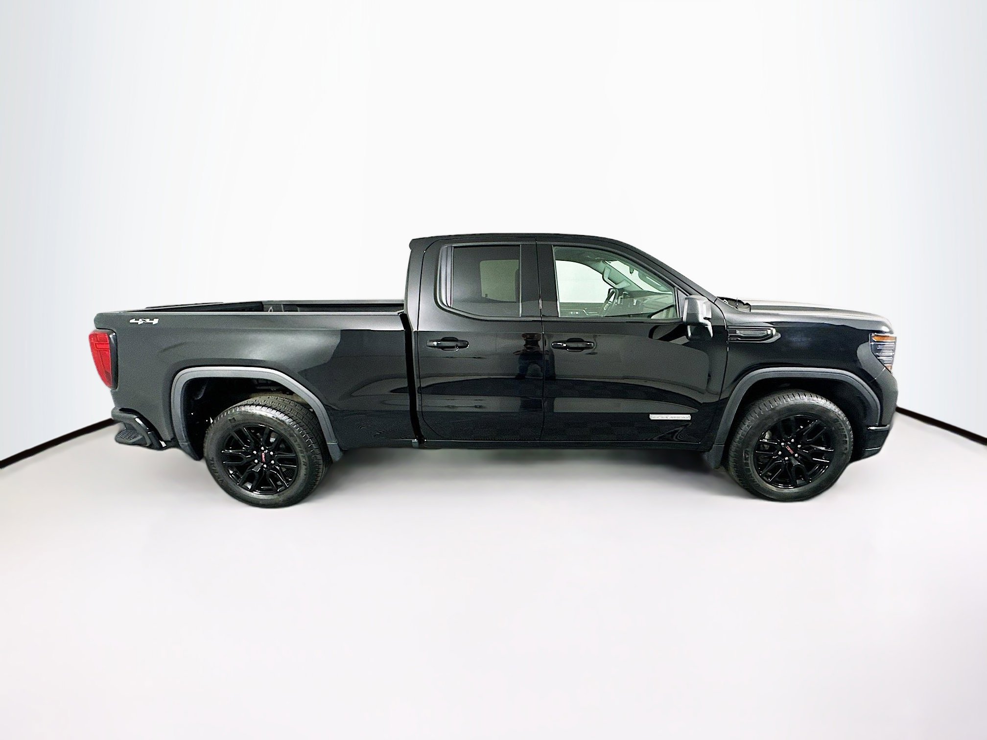 Used 2023 GMC Sierra 1500 Elevation image 10
