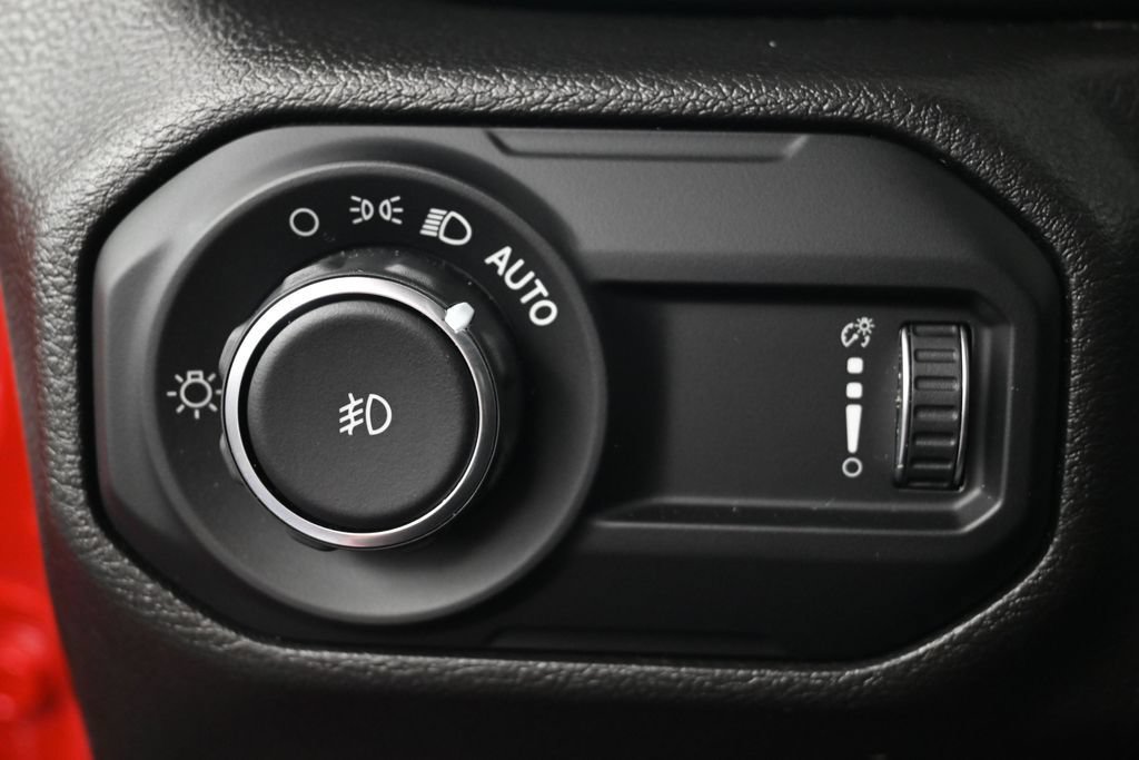 Used 2023 Jeep Wrangler Unlimited Rubicon 392 w/ Dual Top Group AWD/4WD image 32