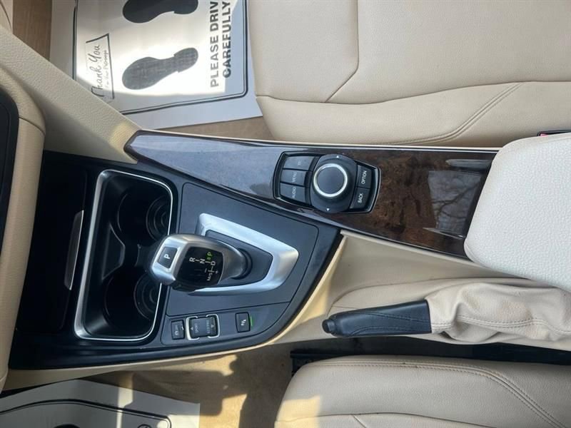 Used 2015 BMW 328i xDrive Sedan image 25