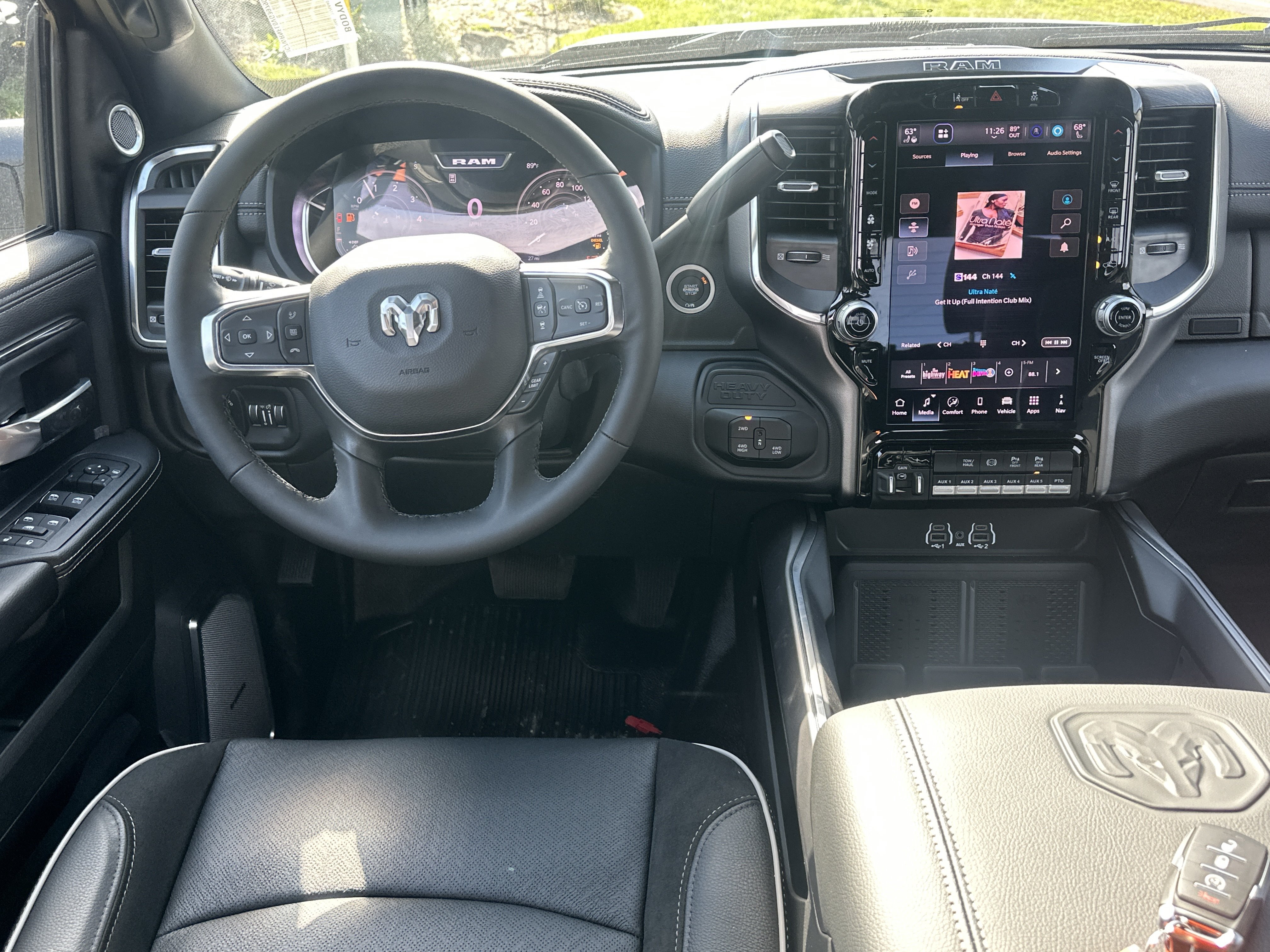 New 2027 RAM 5500 4x4 Crew Cab image 34