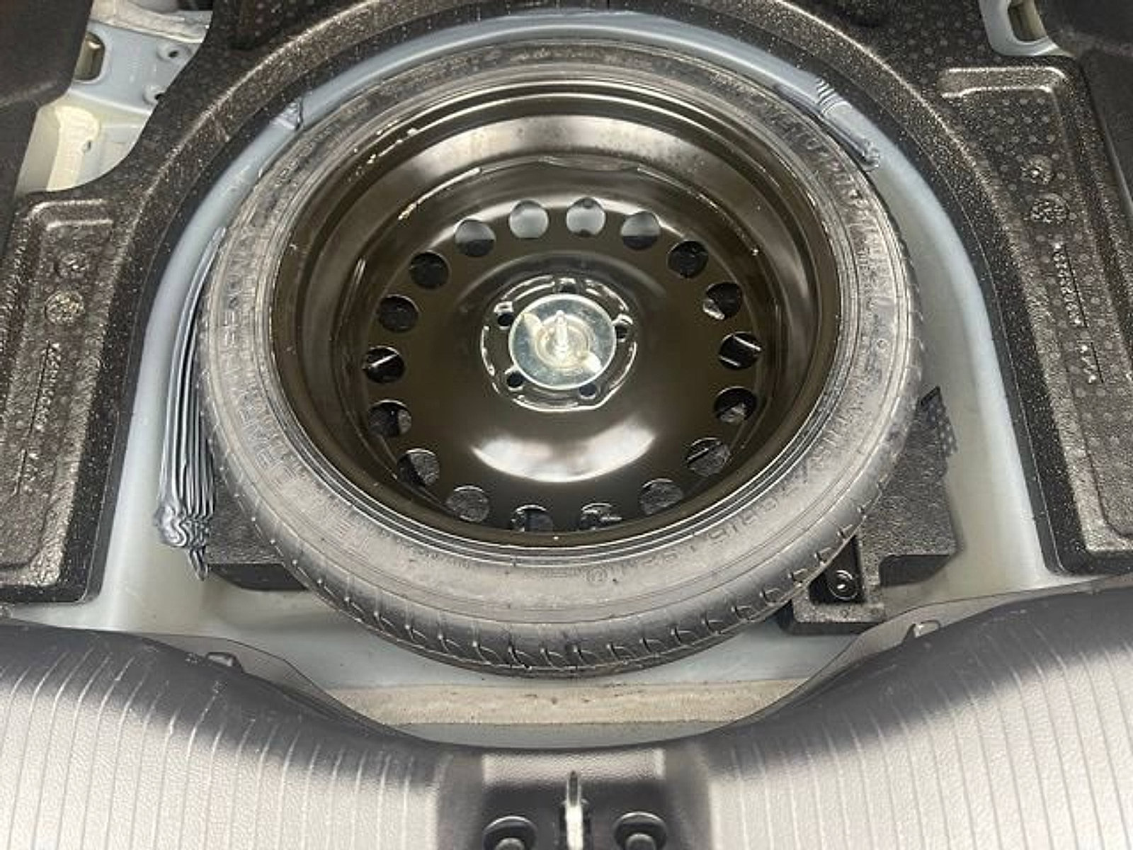 Used 2016 Chevrolet Cruze LT image 21