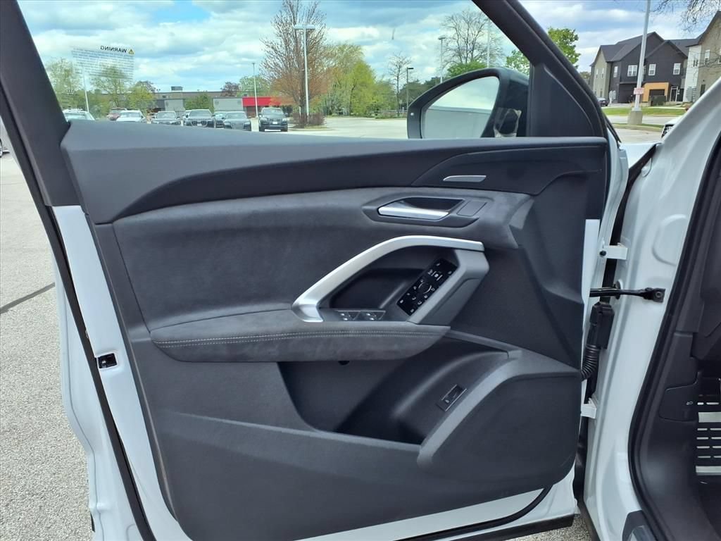 New 2026 Audi SQ5 Premium Plus AWD/4WD image 7
