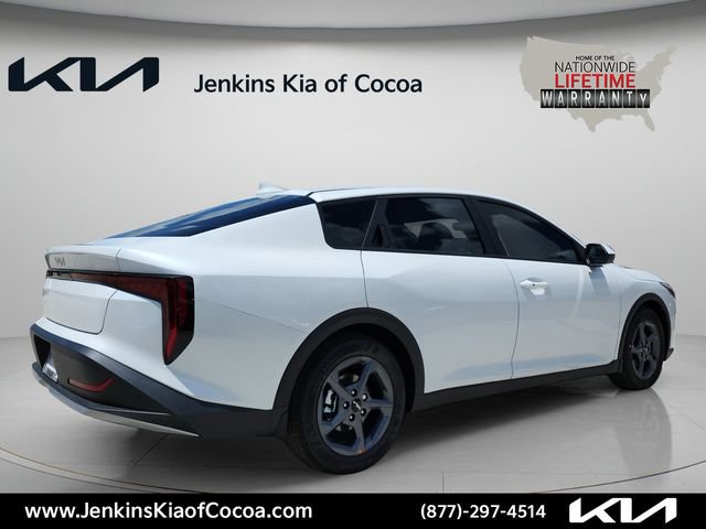New 2026 Kia K4 FWD image 4