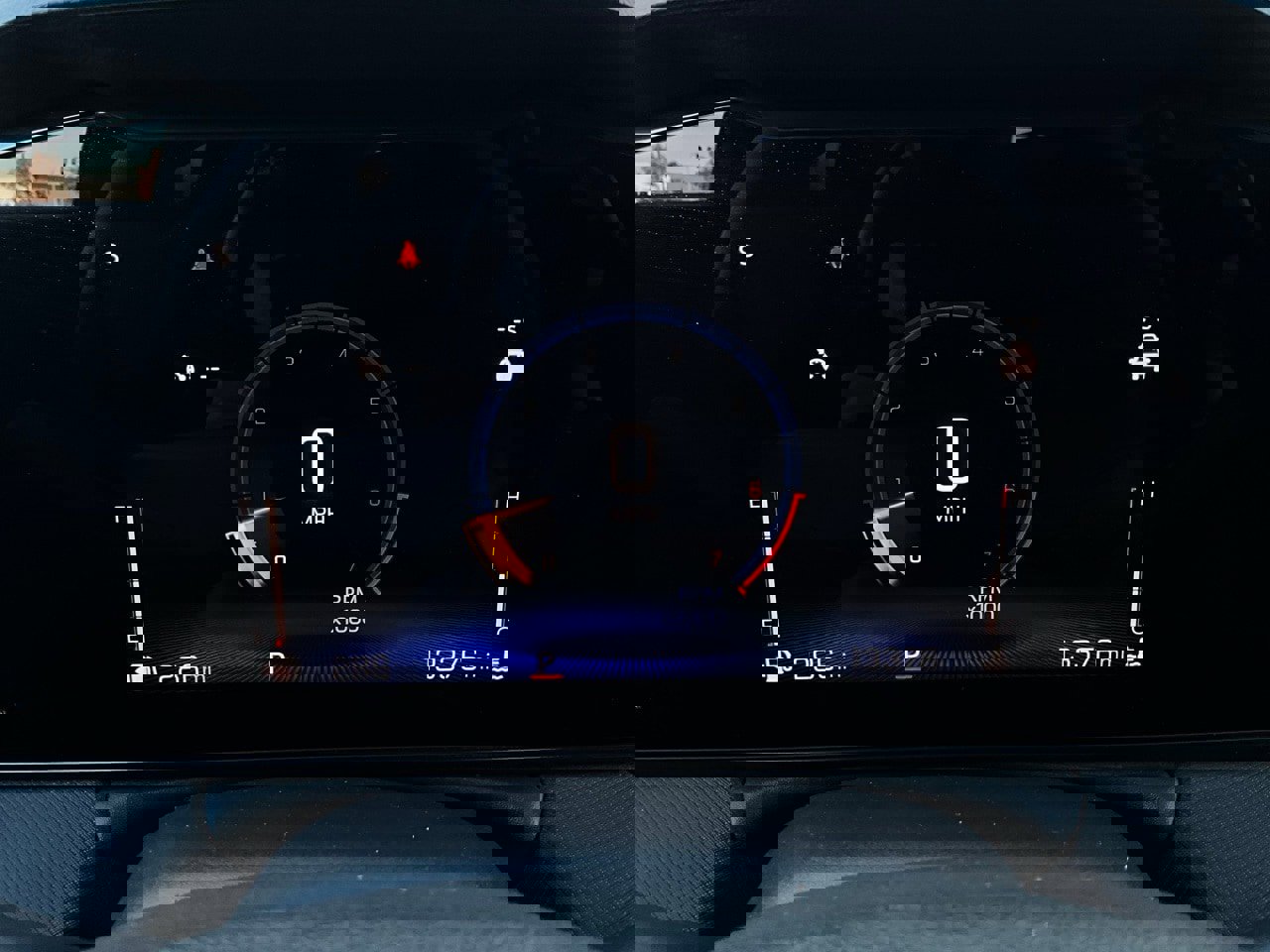 Used 2025 Chevrolet TrailBlazer LT image 35