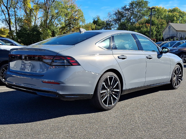 Used 2026 Honda Accord Touring image 6
