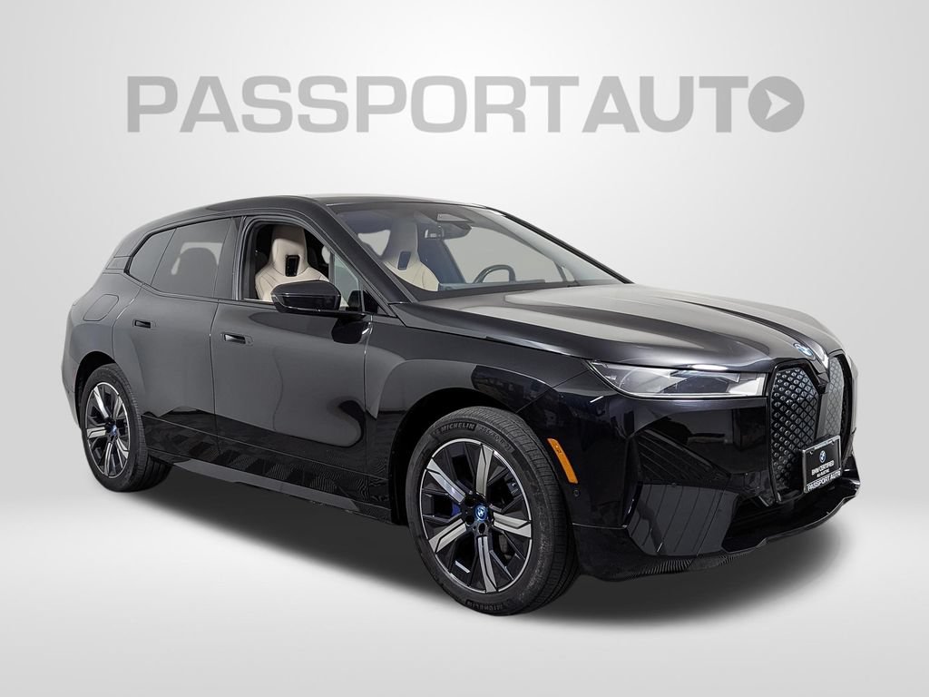 Certified 2023 BMW iX xDrive50 w/ Sport Package AWD/4WD image 11