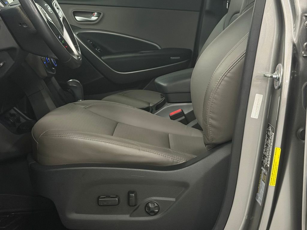 Used 2016 Hyundai Santa Fe Sport w/ Option Group 03 image 12