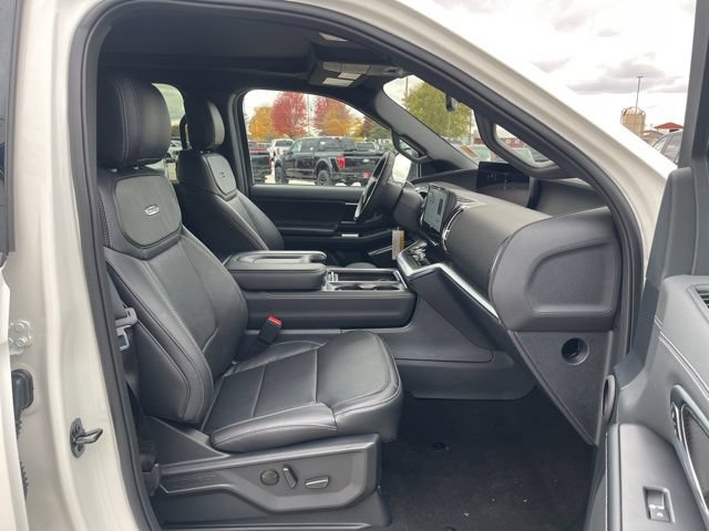 New 2025 Ford Expedition Max Platinum w/ Stealth Performance Package AWD/4WD image 46